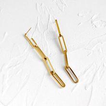 Load image into Gallery viewer, Solange Earrings

