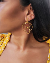 Load image into Gallery viewer, Jacquelyn Earrings
